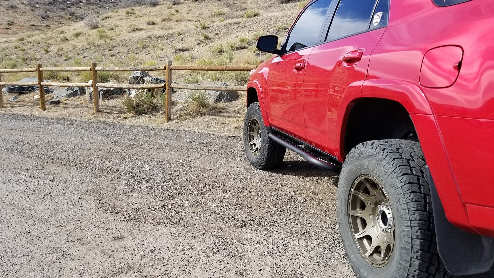 2010-2024 Toyota 4Runner Angled Sliders With Top Plate