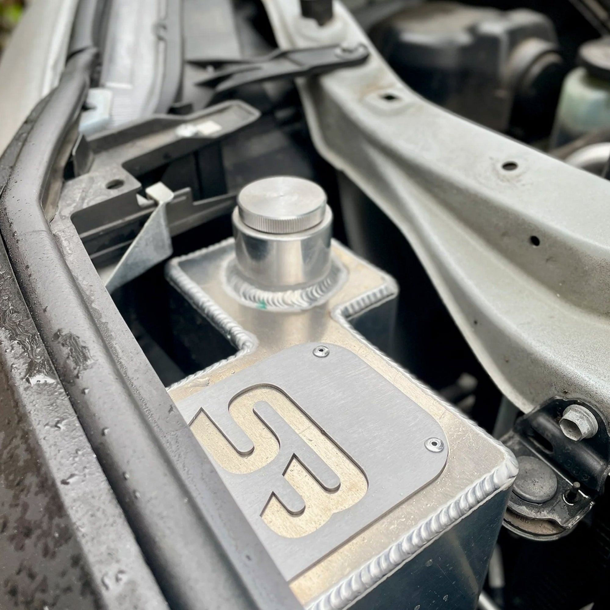 GX 460 Aluminum Washer Fluid Relocation Reservoir